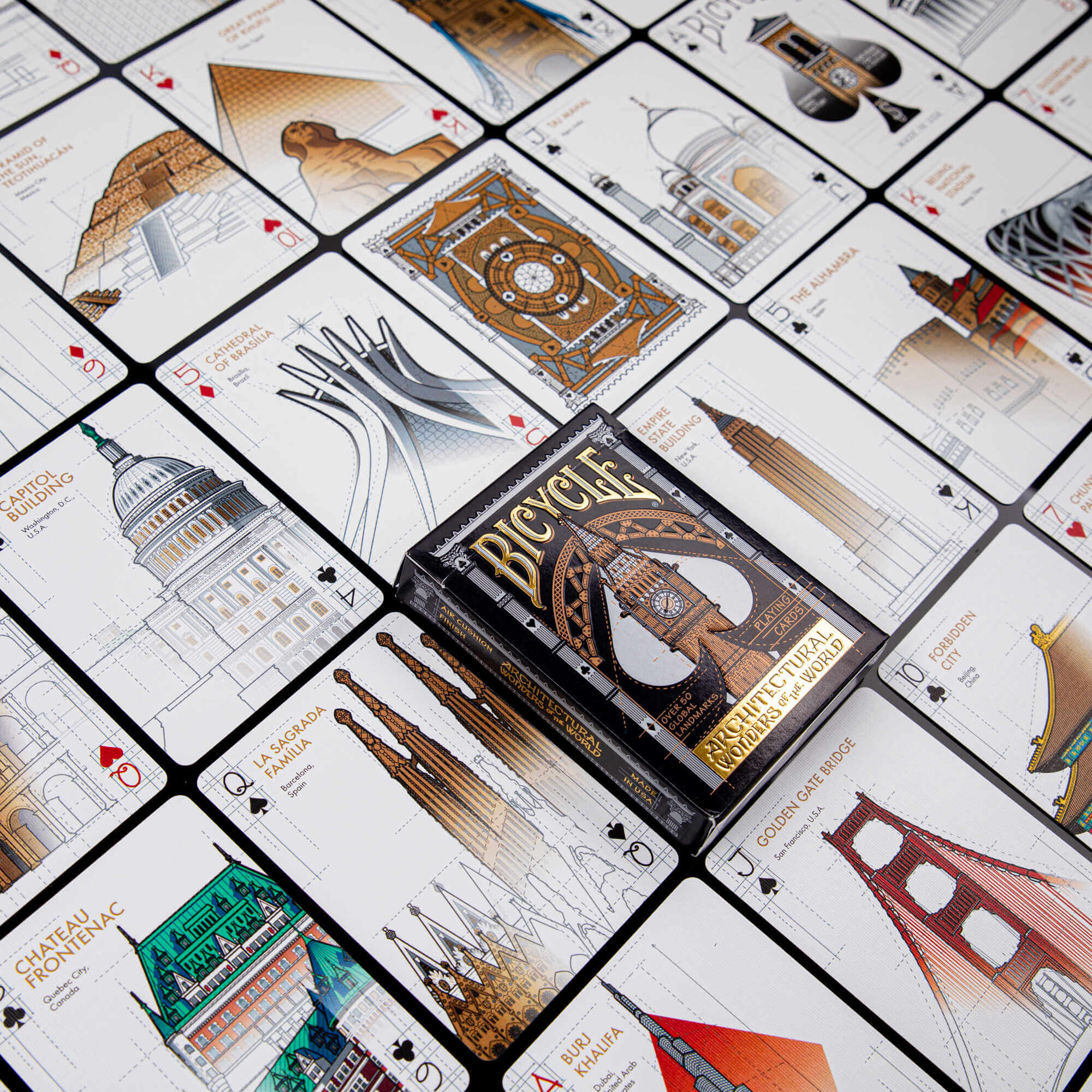 Naipes Bicycle Creatives - Architectual Wonders of the World